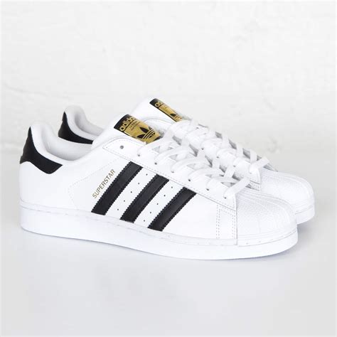 adidas superstar foundation sneaker.